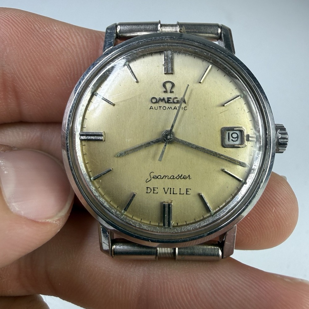 VINTAGE OMEGA SEAMASTER DEVILLE AUTOMATIC STAINLESS WATCH no strap SWISS MADE T